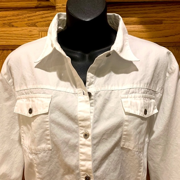 Chicos Platinum ladies oversized White Button-Up Shirt, size XL, bust 48” - Picture 2 of 7